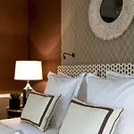 Recamier Ξενοδοχείο 4*